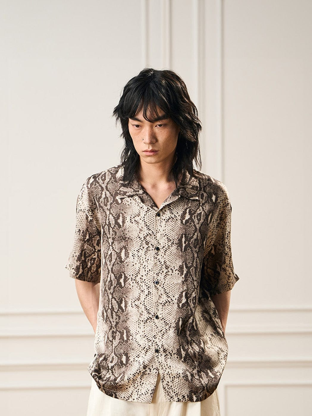 Chemise de camp à imprimé serpent