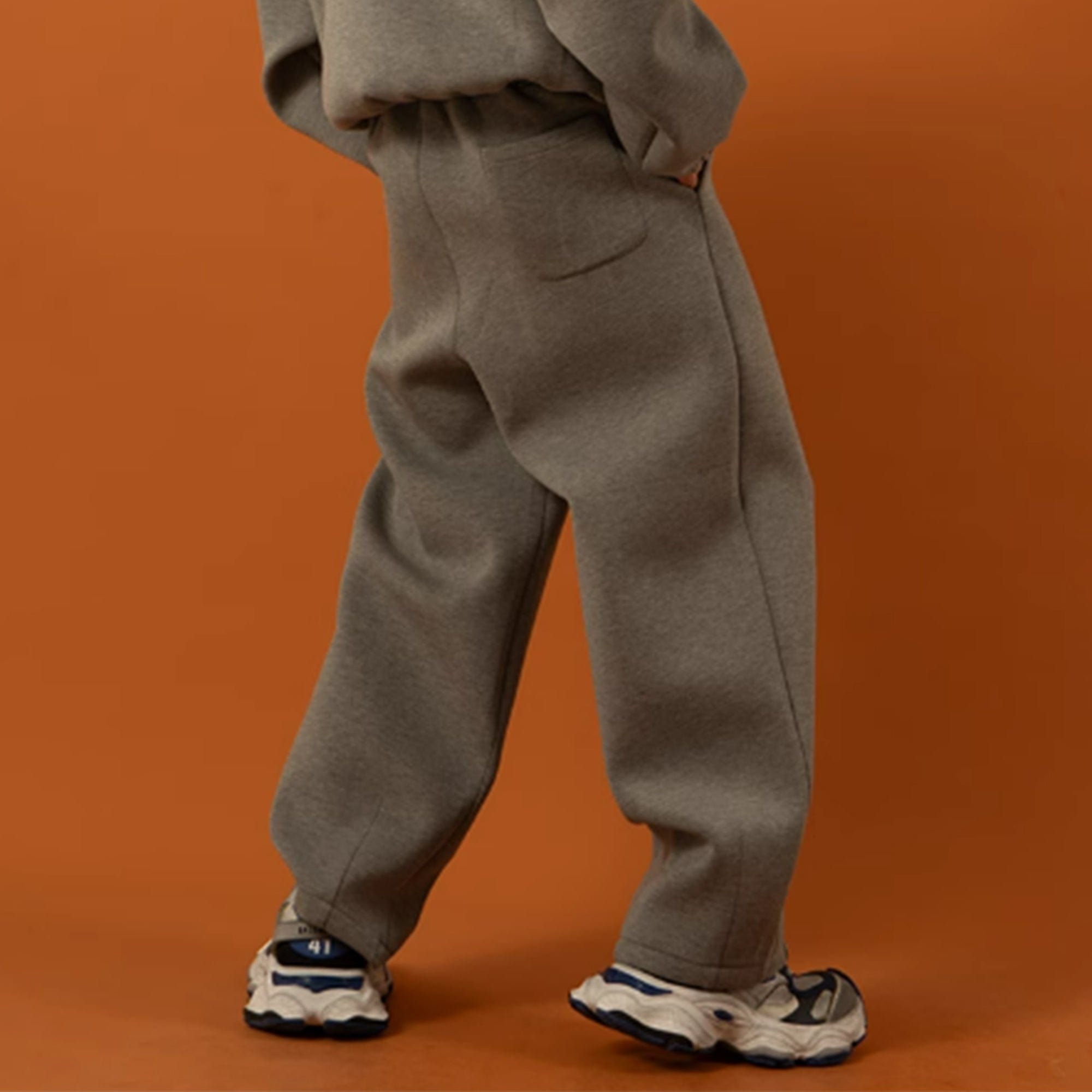 Wide Leg Pleated Crinkled Sweatpants