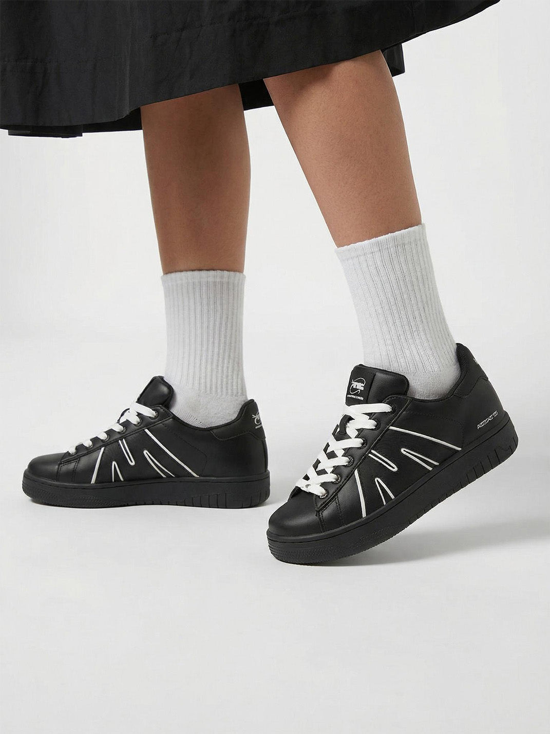 Platform Sneakers with 3 Interchangeable Laces