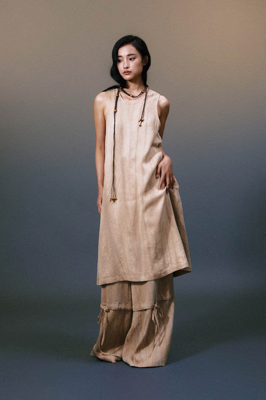 Robe maxi en lin en couches