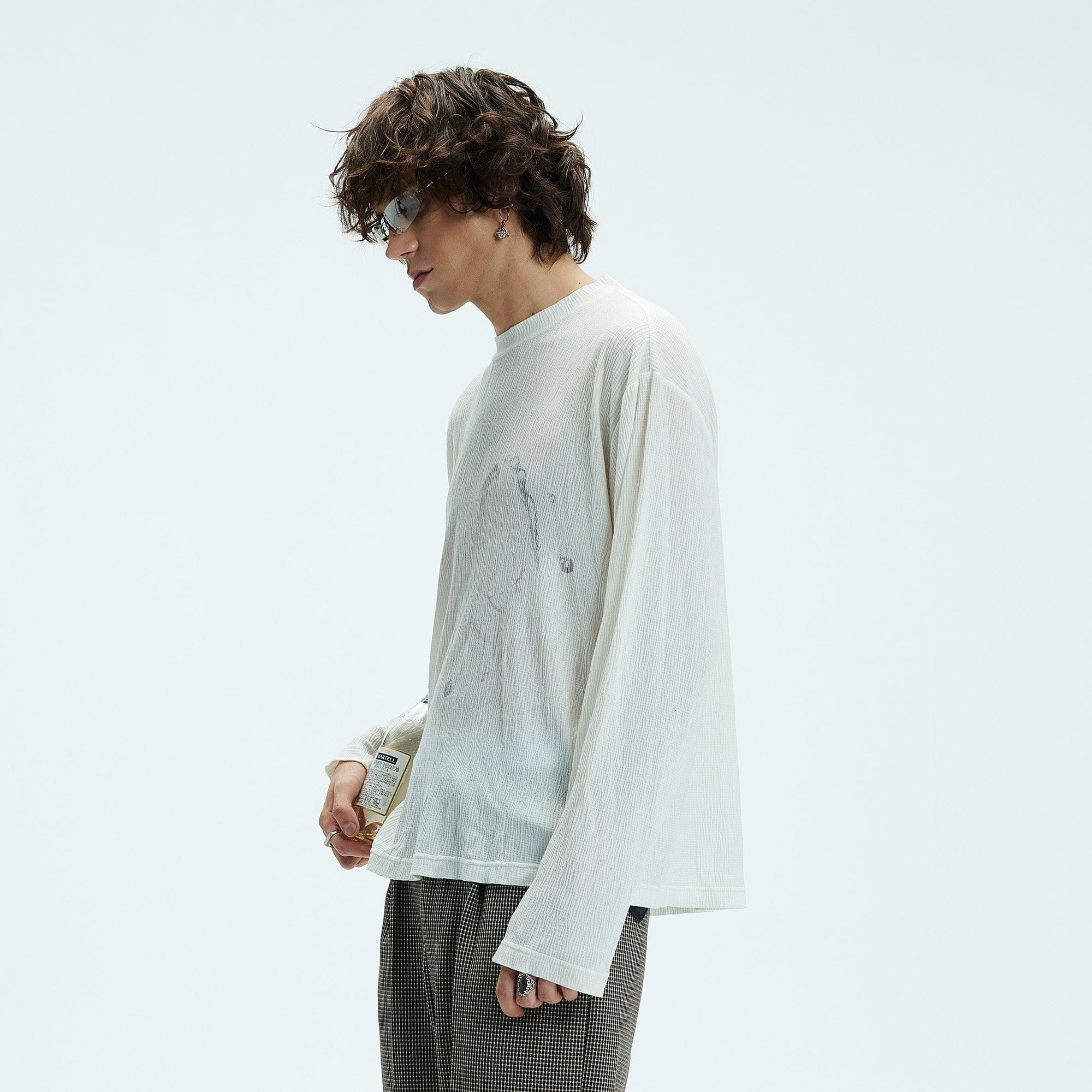 Distressed Graphics Slub Cotton Sweatshirt