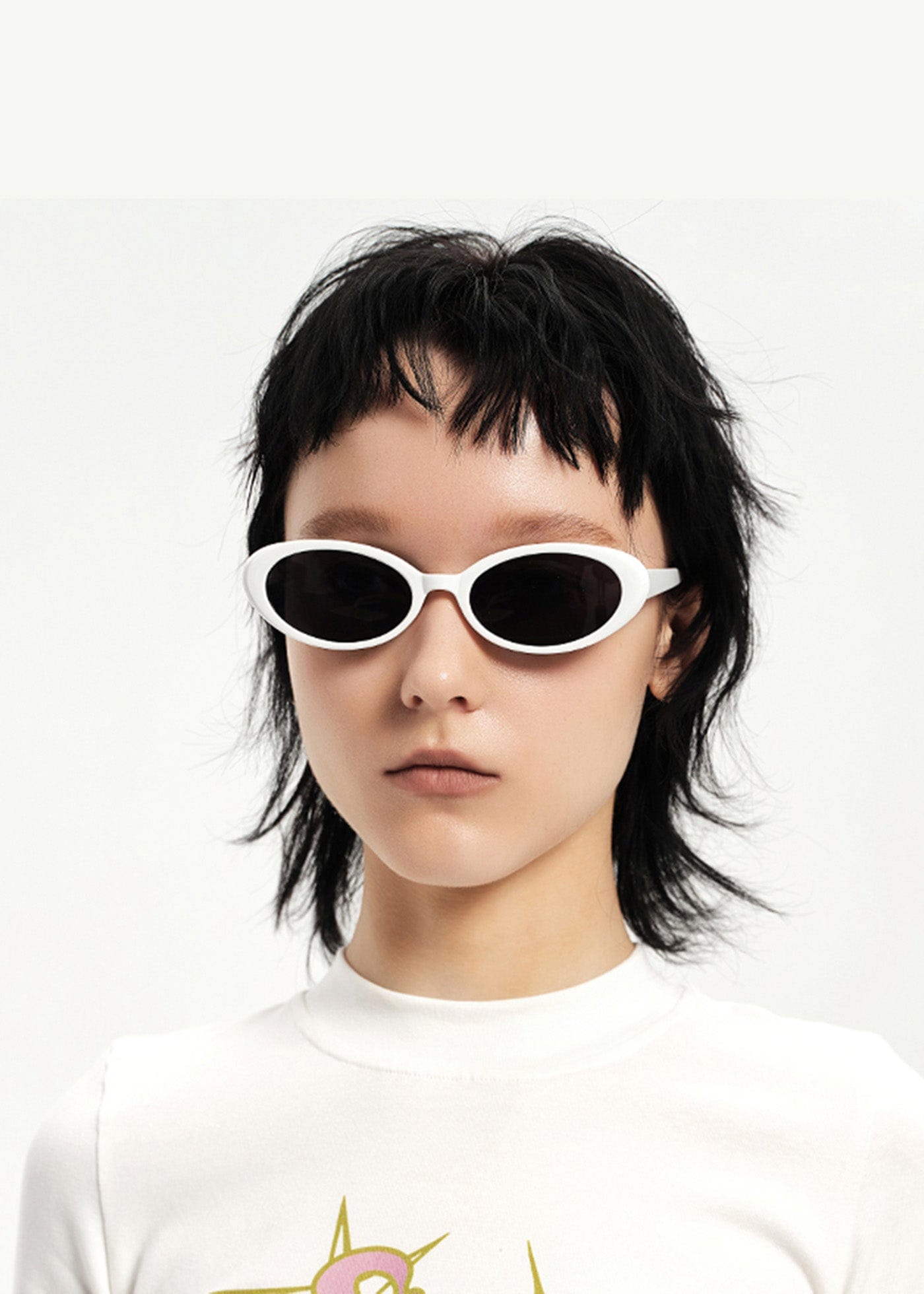 Compact Elliptical Frame Sunglasses - view 10