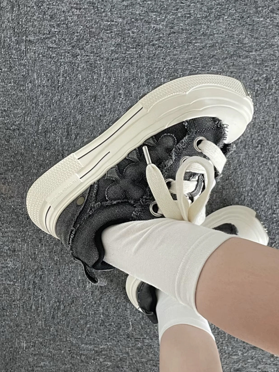 Washed Charcoal Clover-Panel Platform Sneakers - view 3