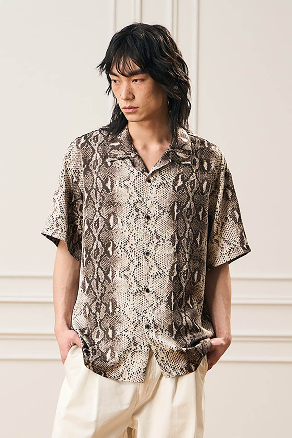 Chemise de camp à imprimé serpent