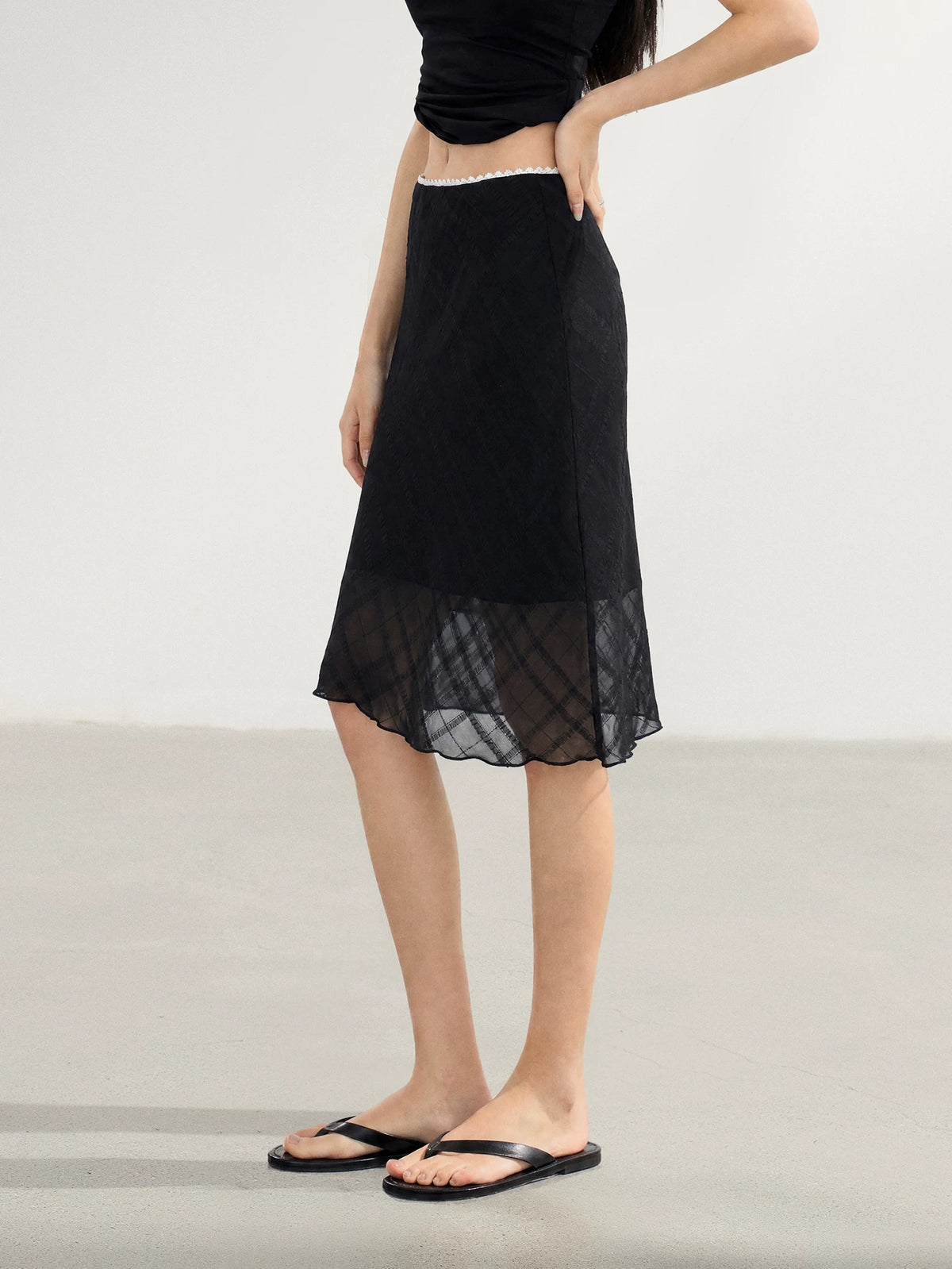 Low-rise lace panel midi skirt side view