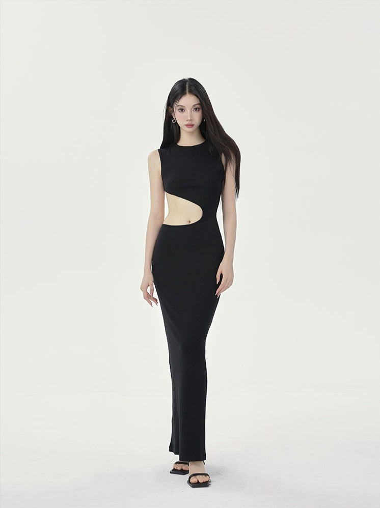 블랙 컷아웃 슬리브리스 맥시 드레스