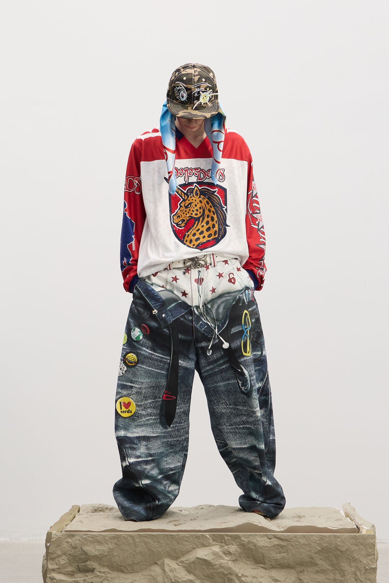 The "Sagging" Illusion Baggy Jeans