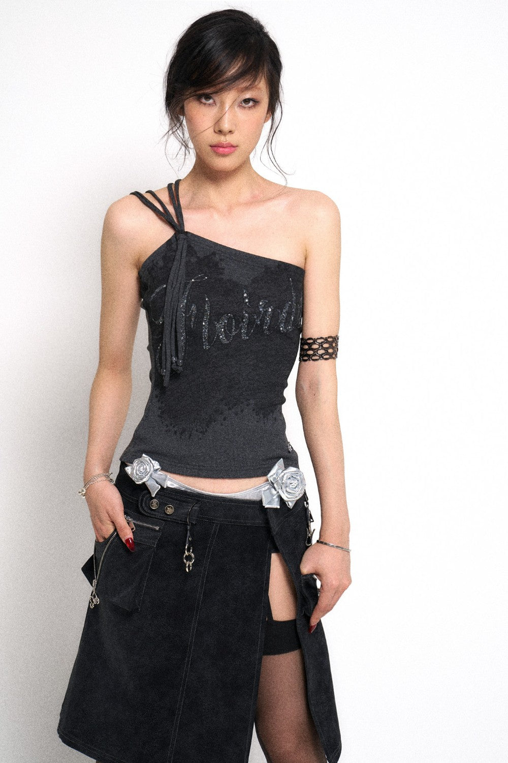 One-Shoulder Gothic Tank Top