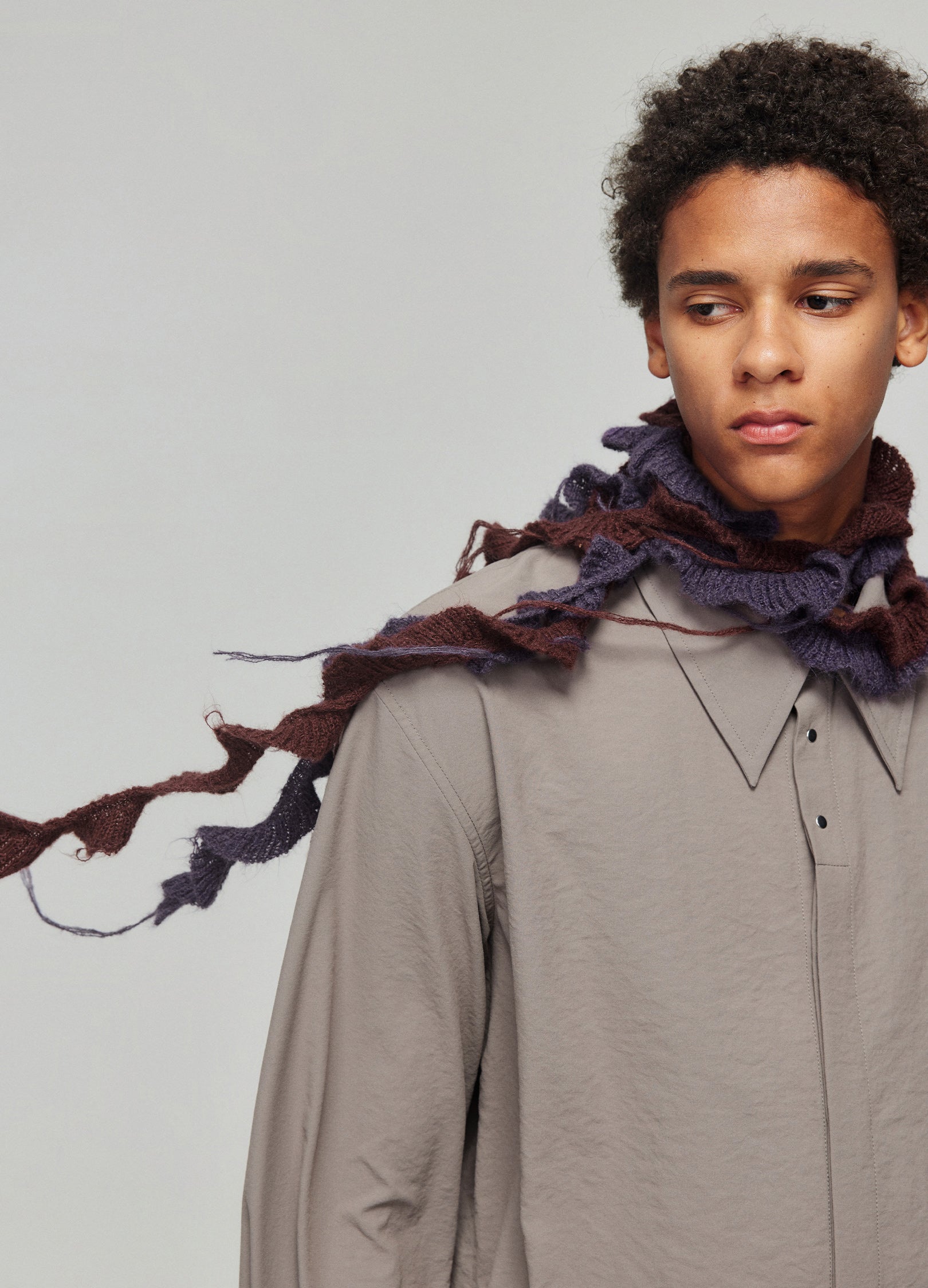 Foulards en tricot à volants