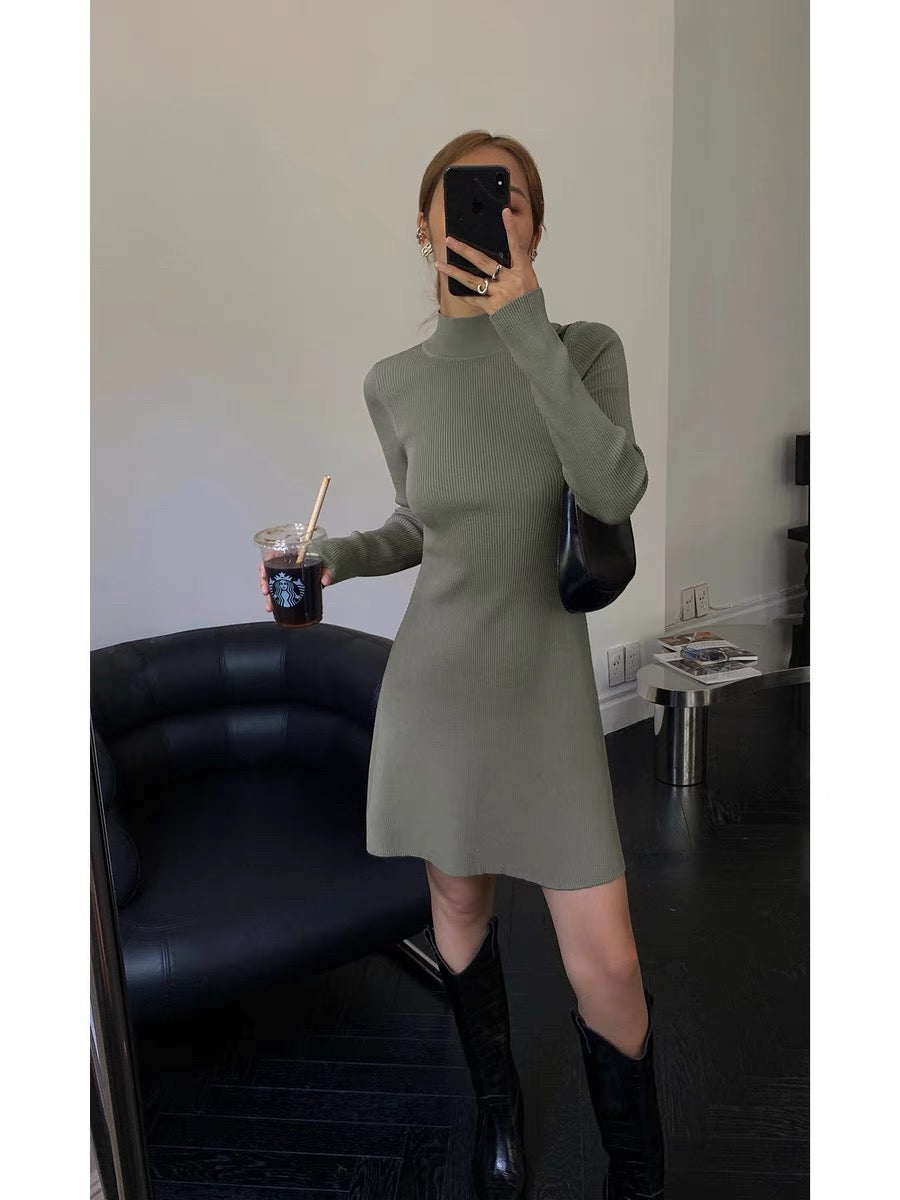 Rollkragenpulloverkleid