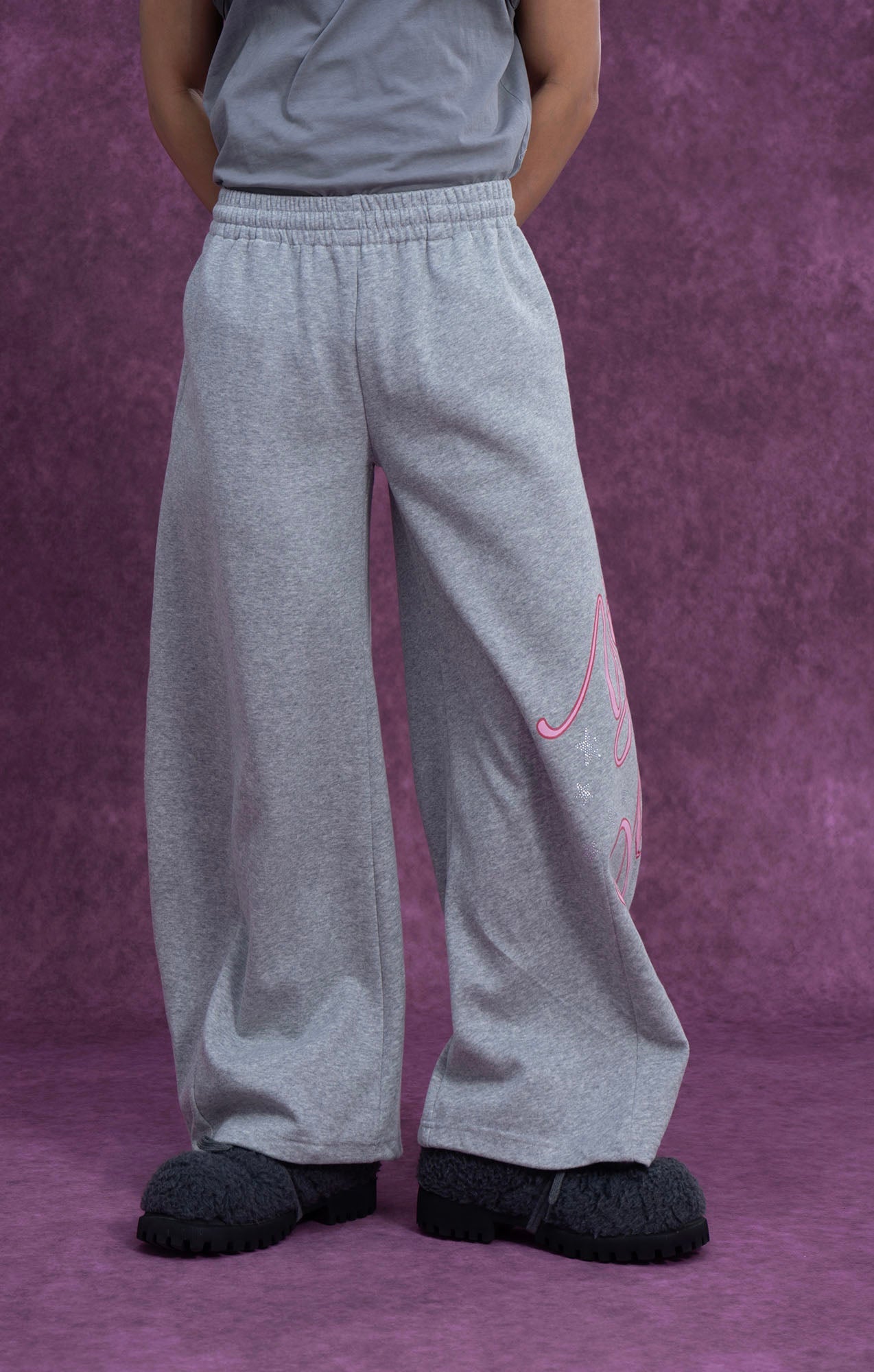 Gray Script Print Sweatpants