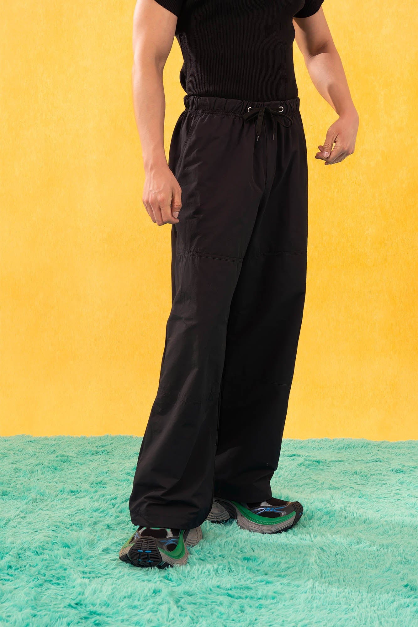 Wide-Leg Two-Tone Drawstring Pants