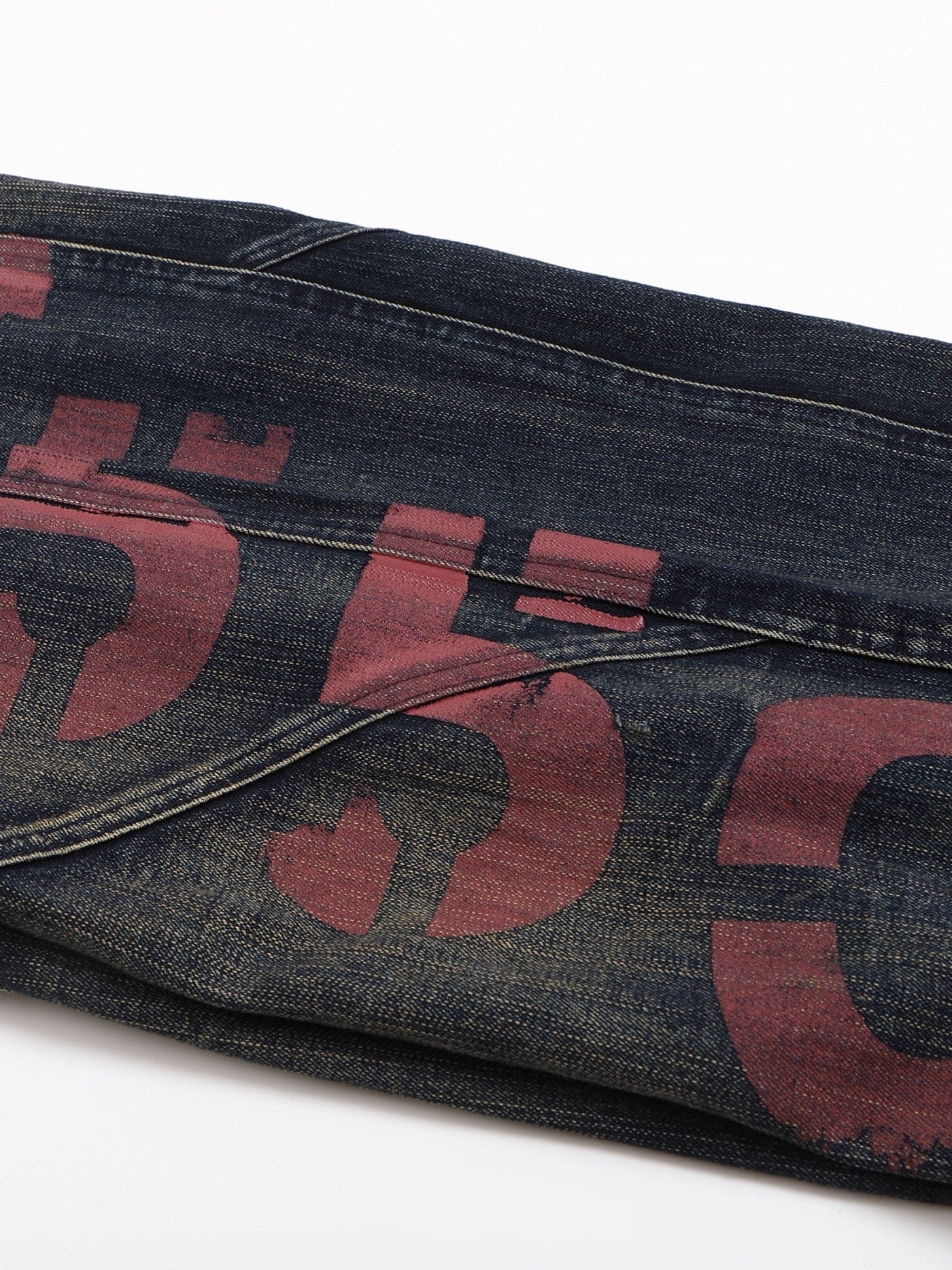 Jeans de pierna ancha de graffiti