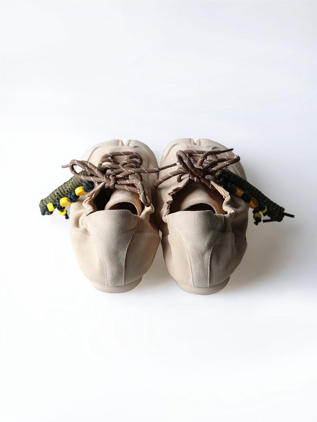 Khaki Suede Cowhide Thin-Sole Tabi Sneakers