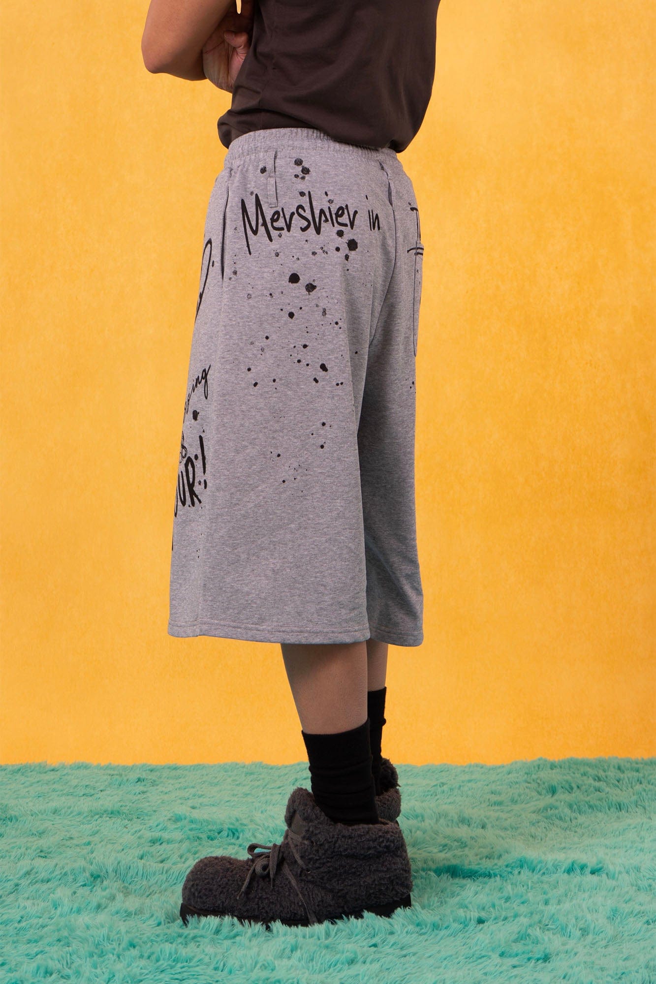 Graffiti Spray Print Sweat Shorts