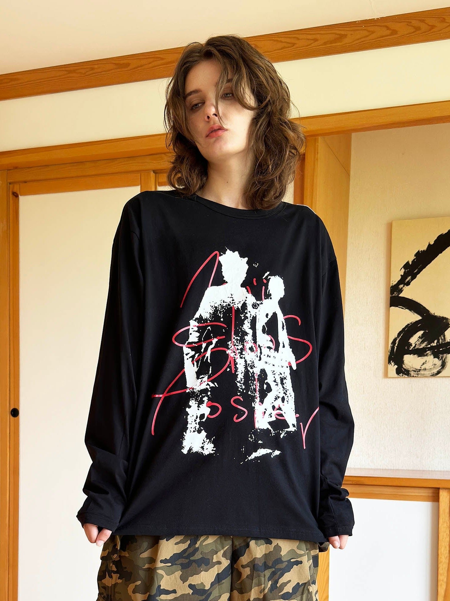 Abstract Graphic Silhouette Sweatshirt