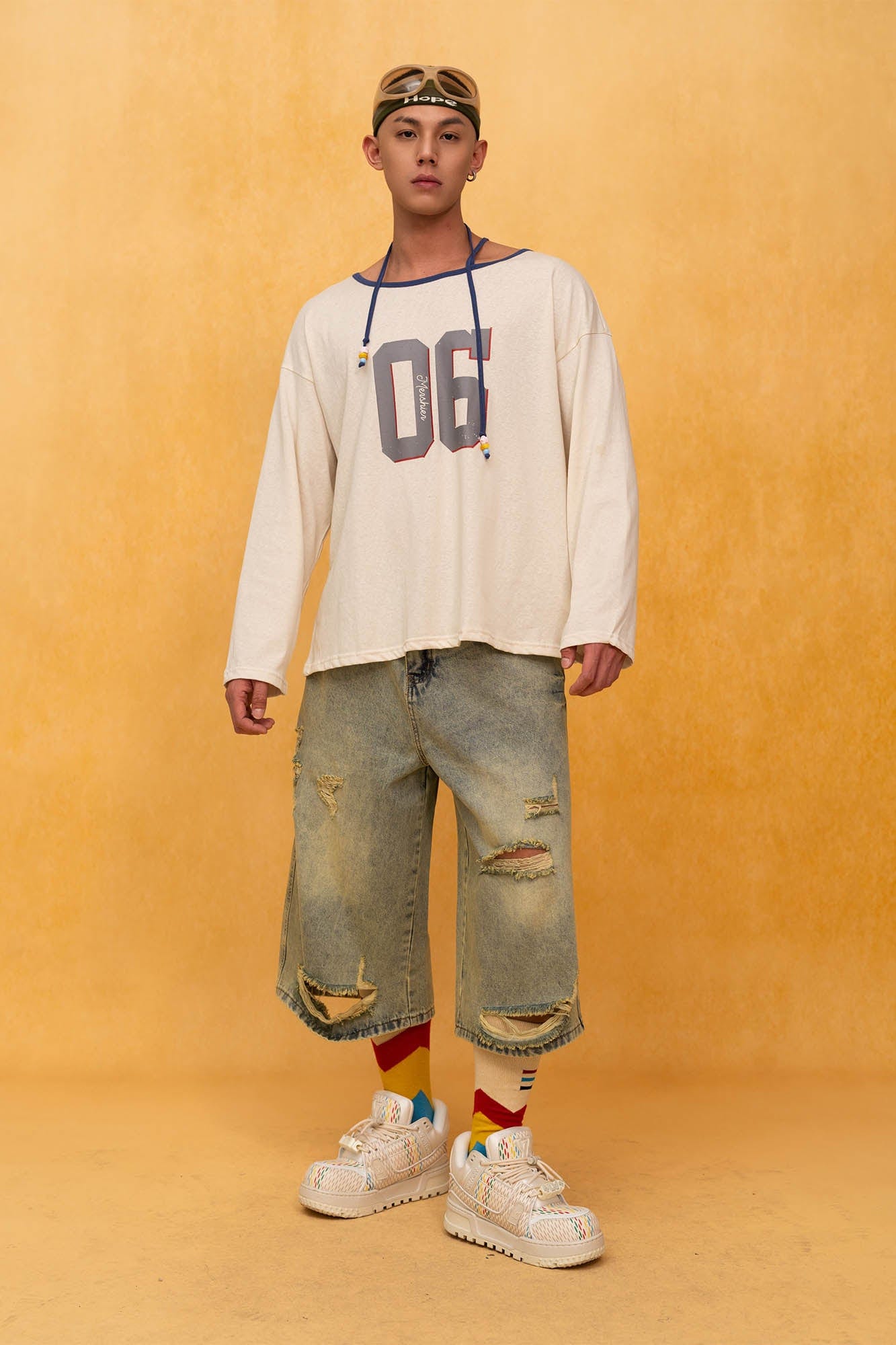 Distressed Wide-Leg Knee-Length Denim Shorts