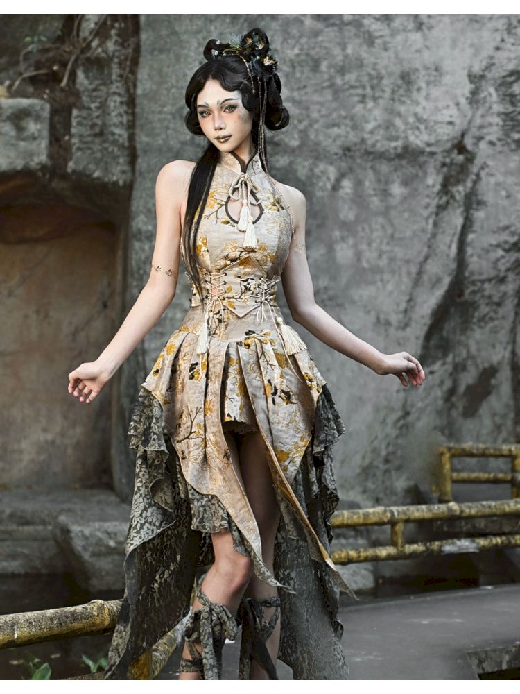 Falda asimétrica de múltiples niveles inspirados en victorianos