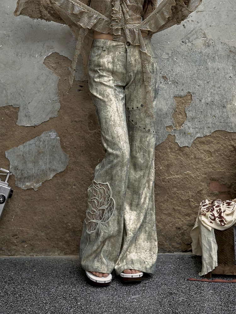 Pantalon à imprimé rose métallique