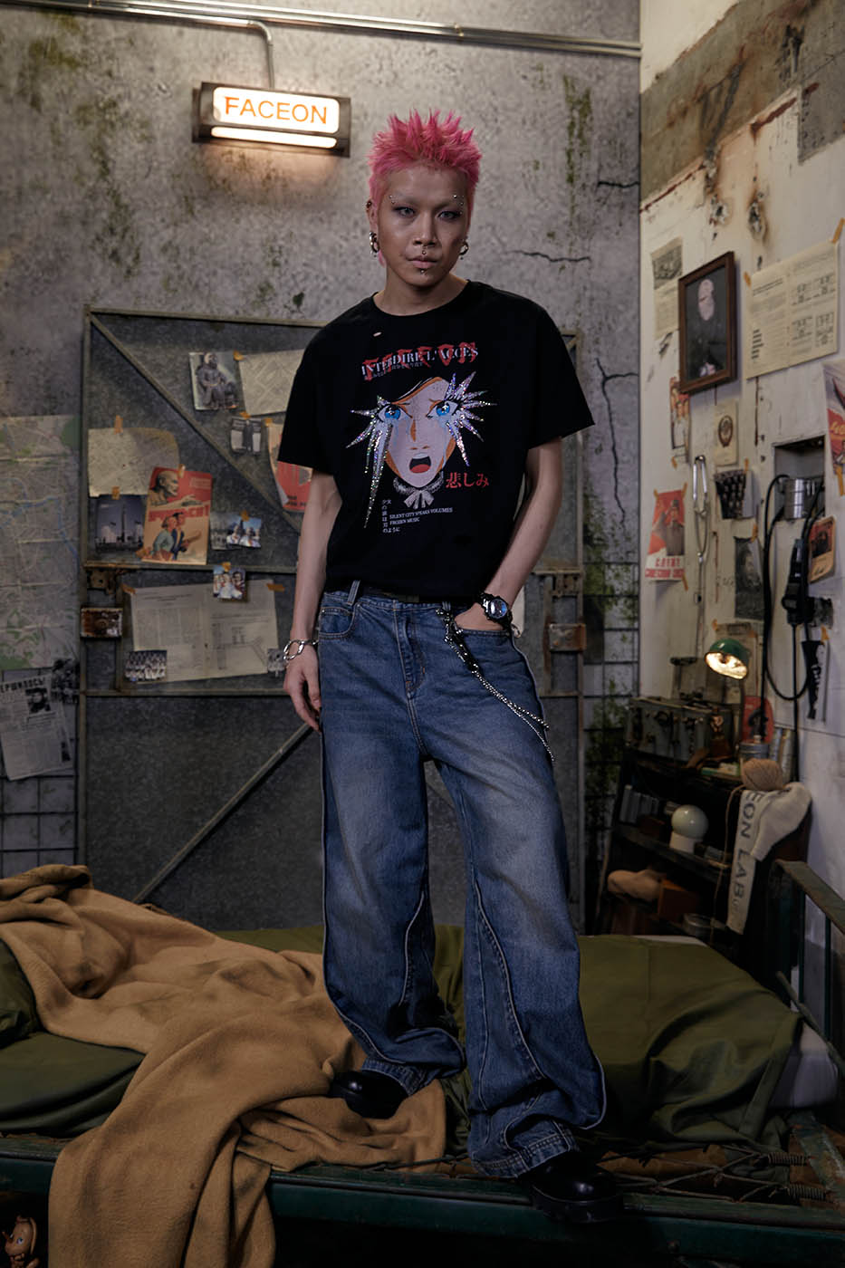 애니메이션 소녀 그래픽 티셔츠