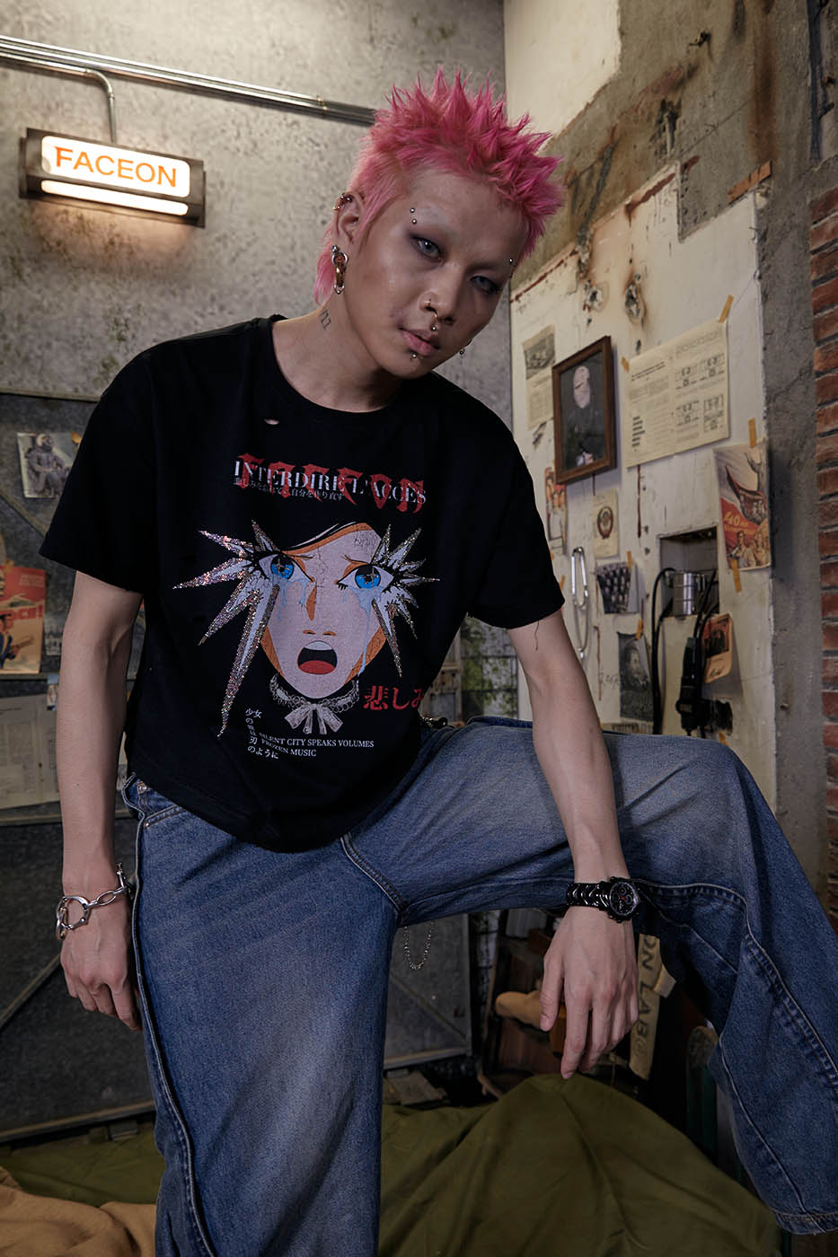 애니메이션 소녀 그래픽 티셔츠