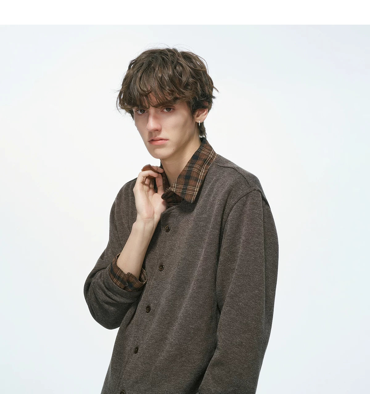 Hearthlayer Plaid Collar Knit Shirt