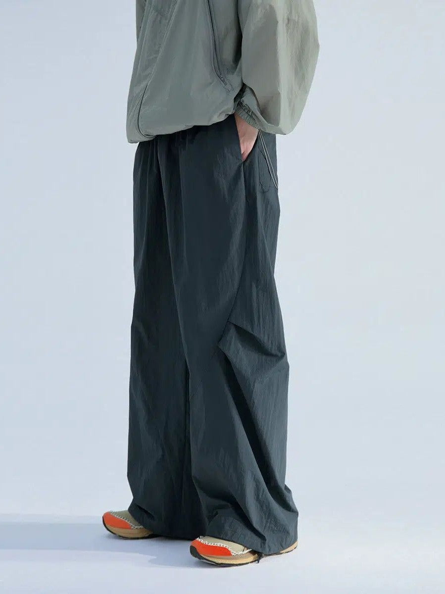Loose Pleated Track Pants in Solid Color - chiclara