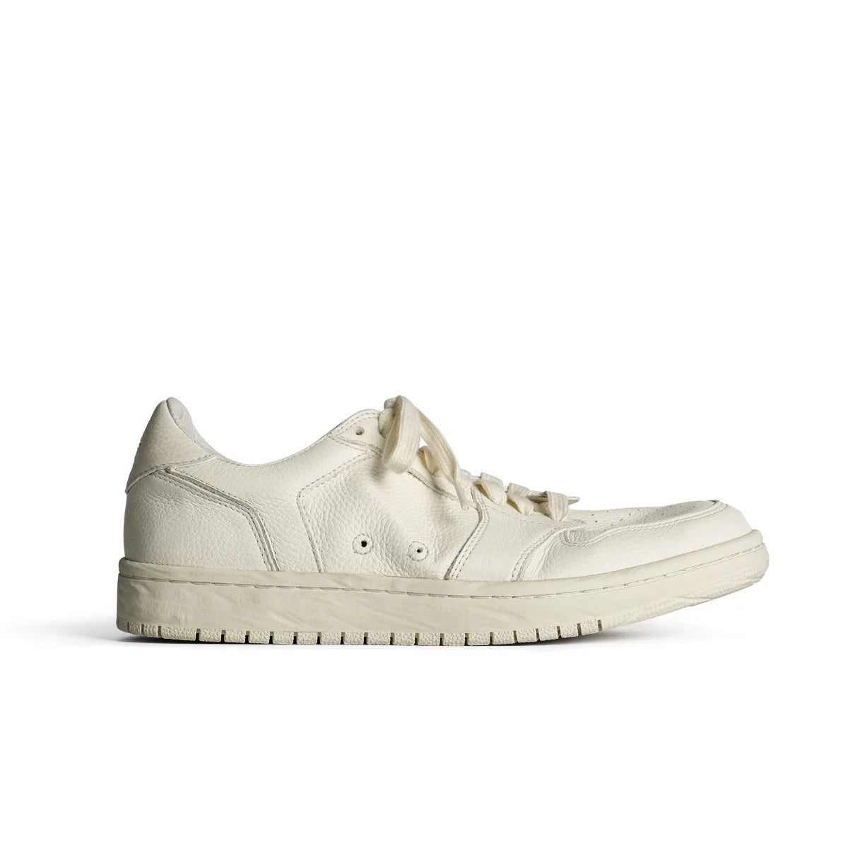 Vintage Court Cowhide Leather Sneakers