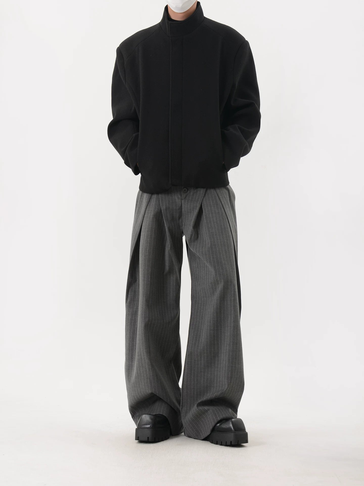 Column Minimal Zip Jacket