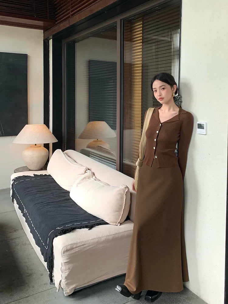 Ribbed V-Neck Button Knit Cardigan