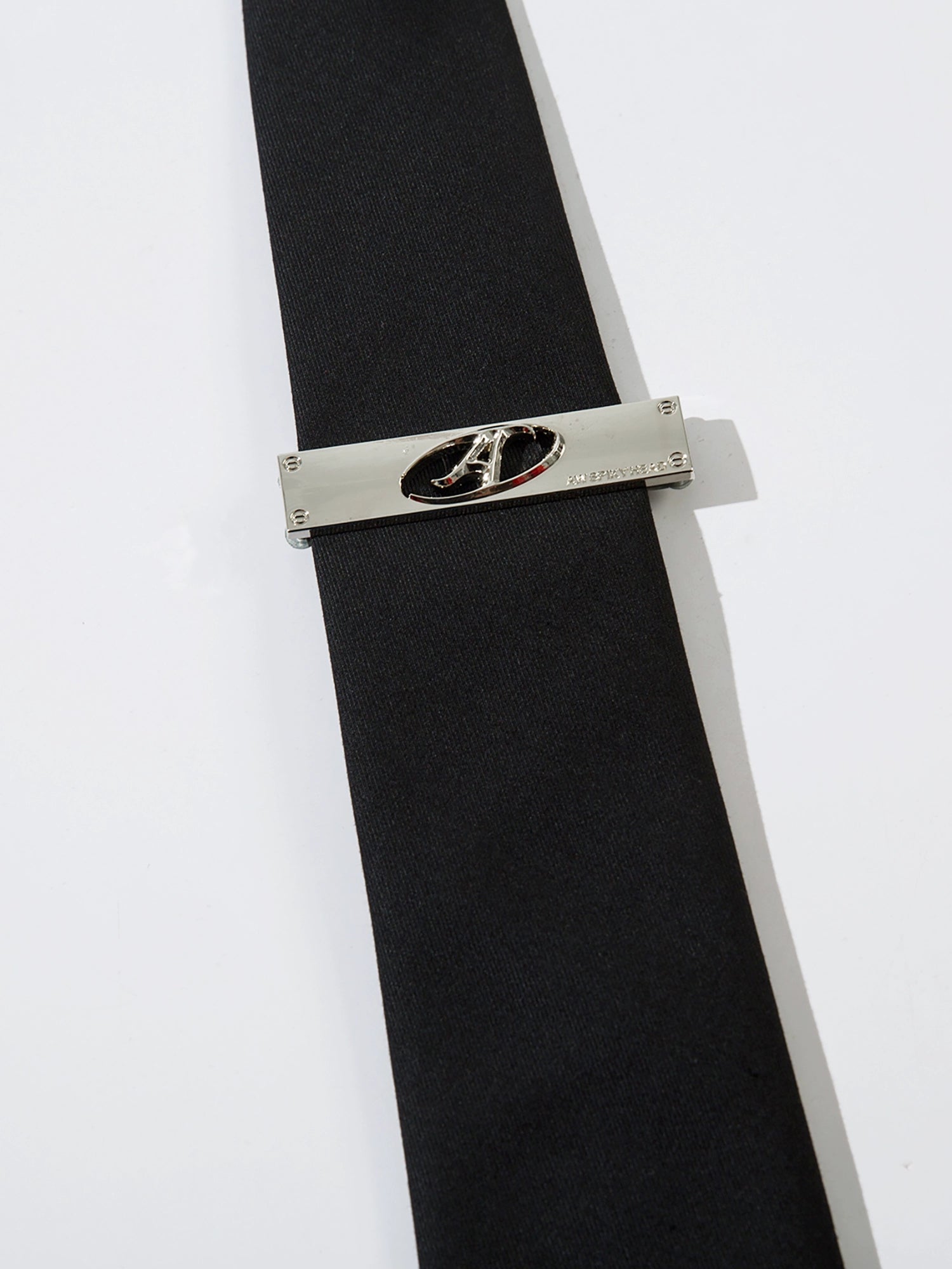 Eclipse Bar Minimalist Slim Tie