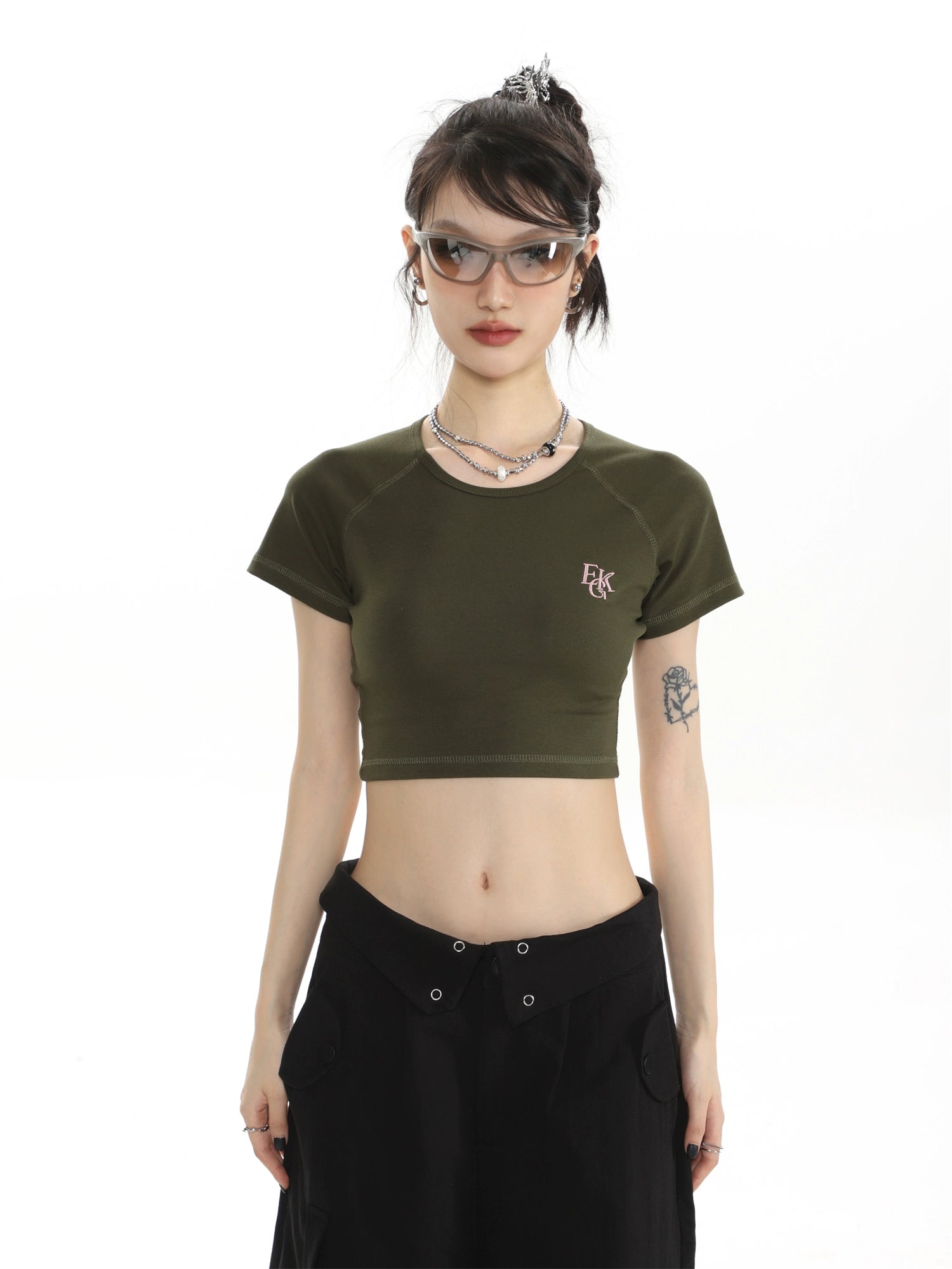 Camiseta de manga corta bordada vintage