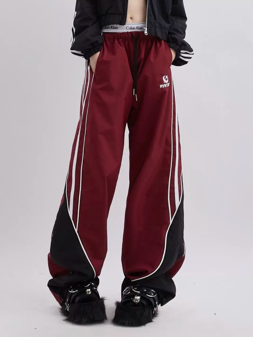 Side Stripe College Style Sports Pants - chiclara