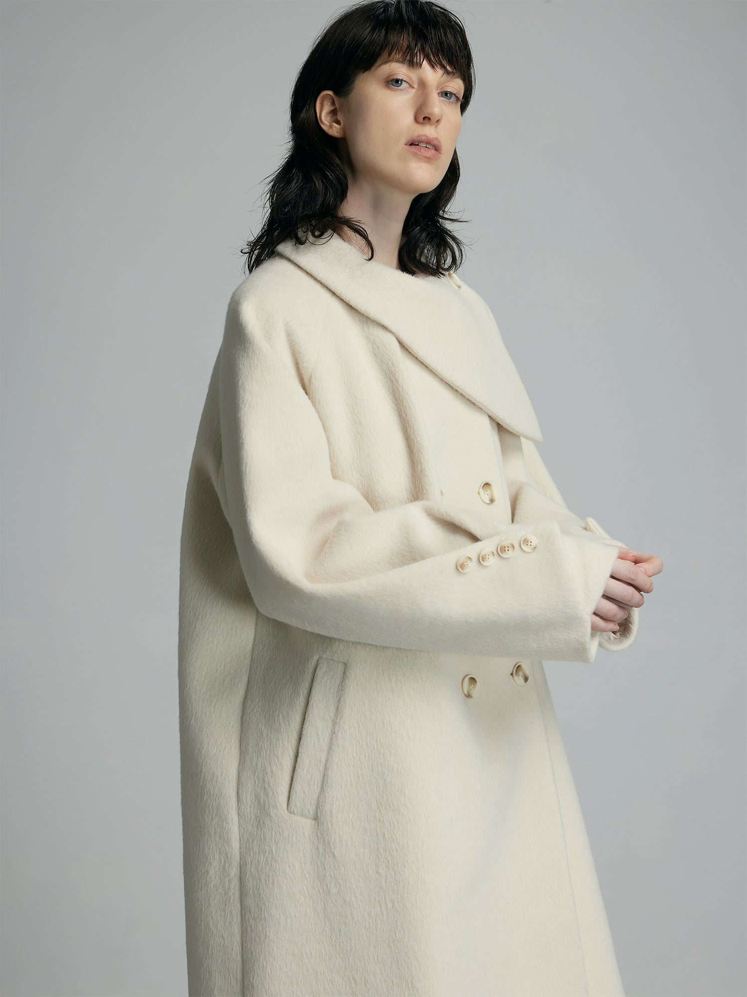 오버사이즈 크림 울 겨울 코트