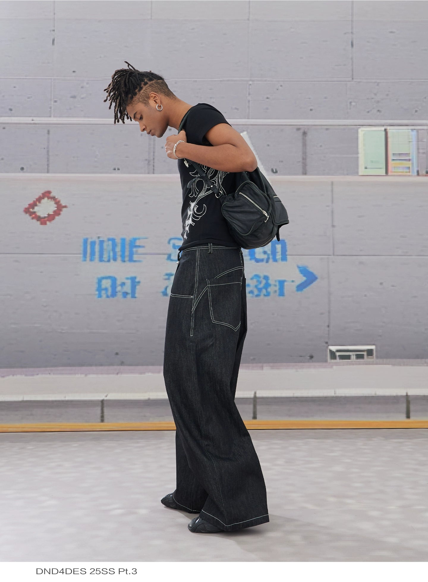 Wide Leg Hook Closure Jeans