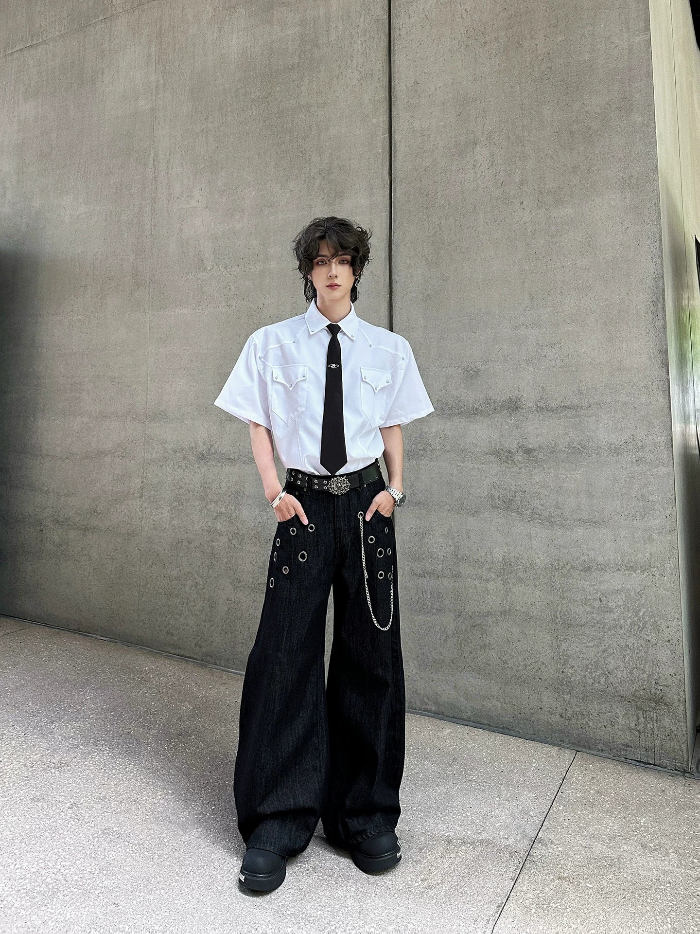 Helix Chain Void-Grommet Denim Jeans