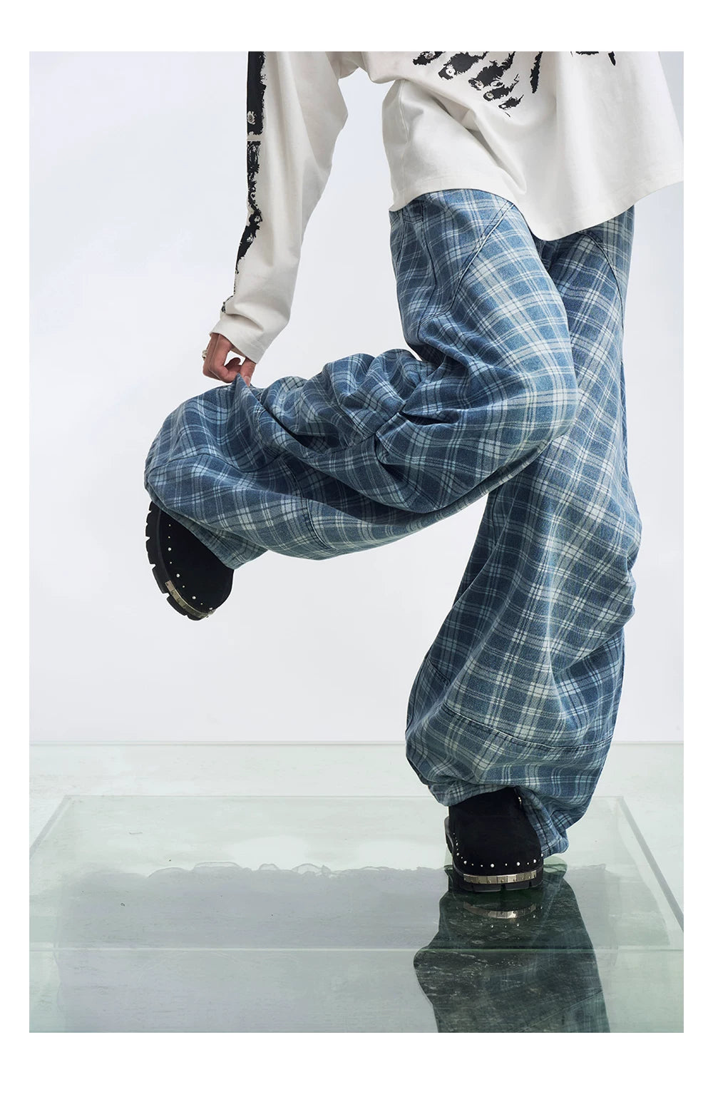 Blue Plaid Balloon Leg Parachute Jeans
