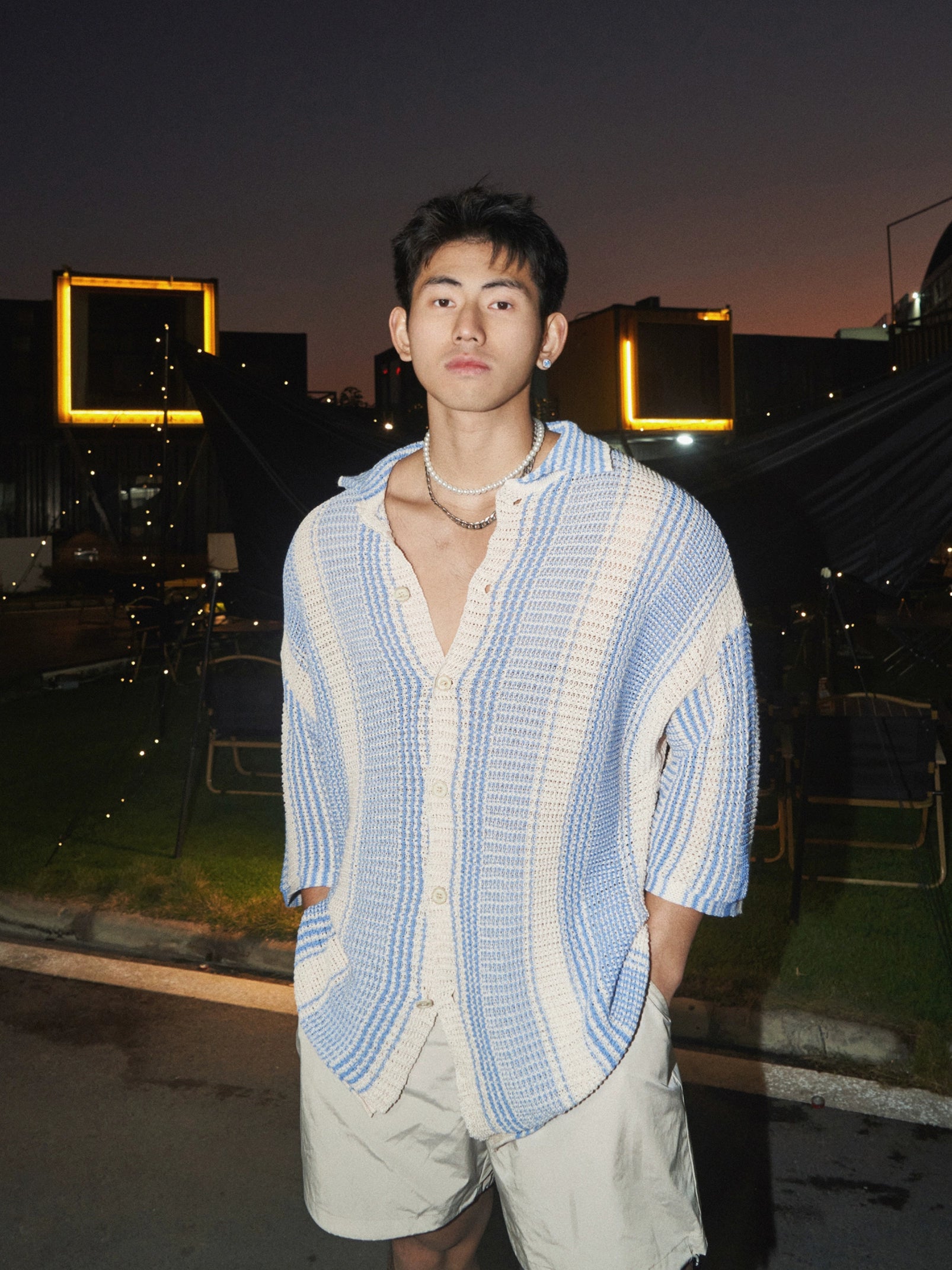 스트라이프 버튼 니트 카디건