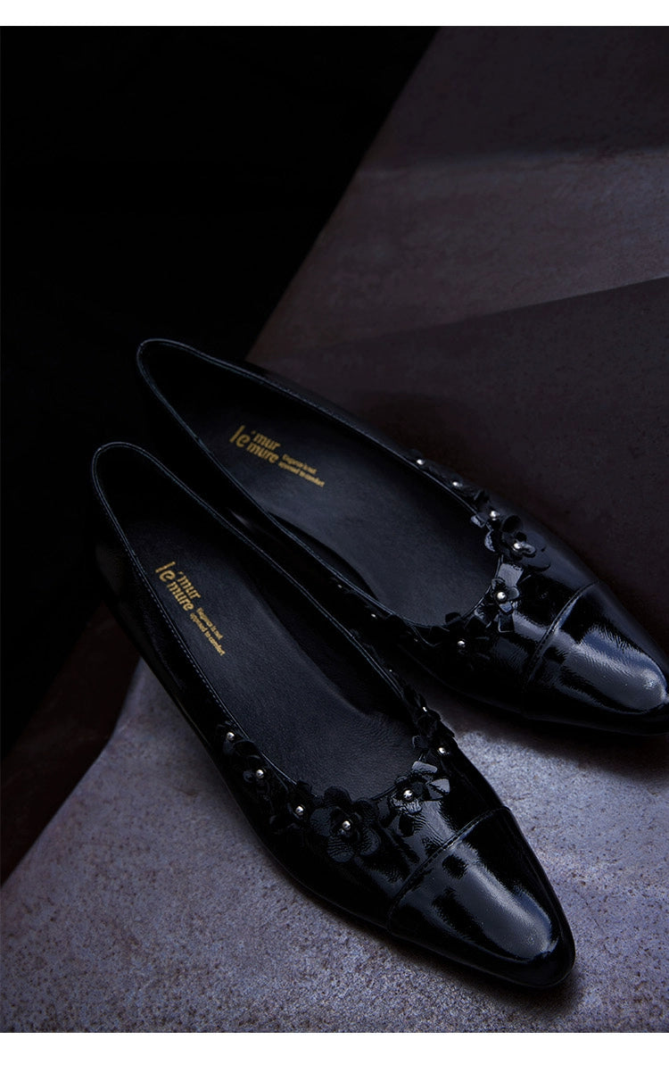 Floral Embellished Pumps