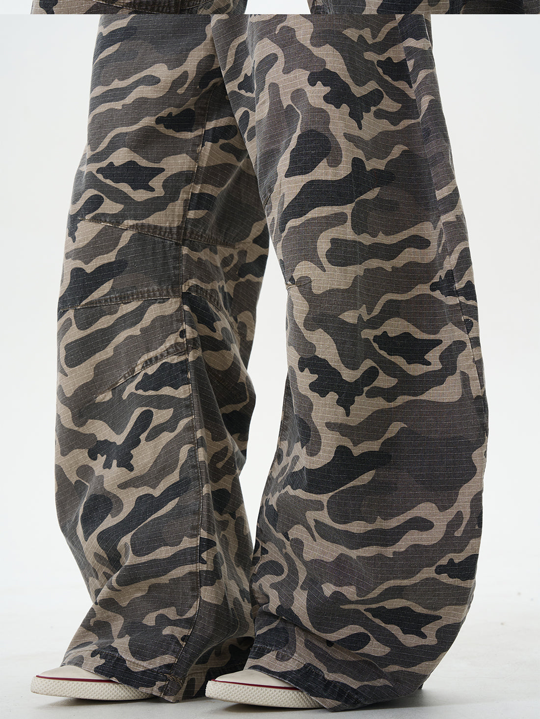 Wide Leg Camo Cargo Pants