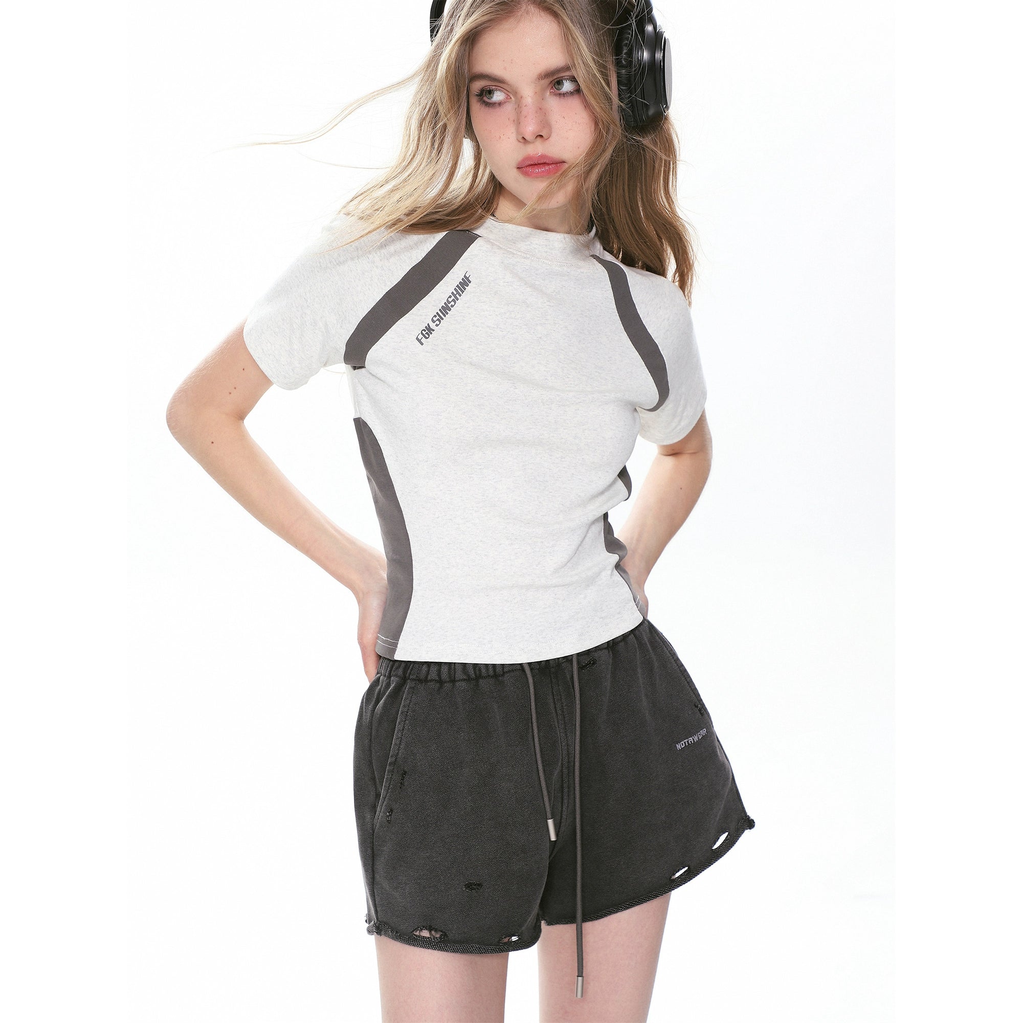 Kontrastierende Farbe Normaler Schulter Kurzarm T-Shirt