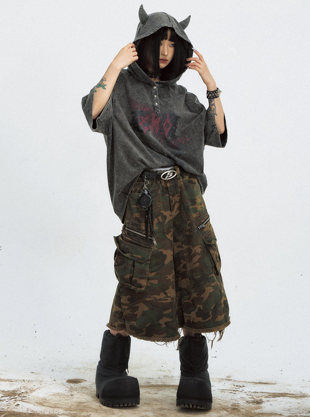 Men's Distressed Washed Hooded Top