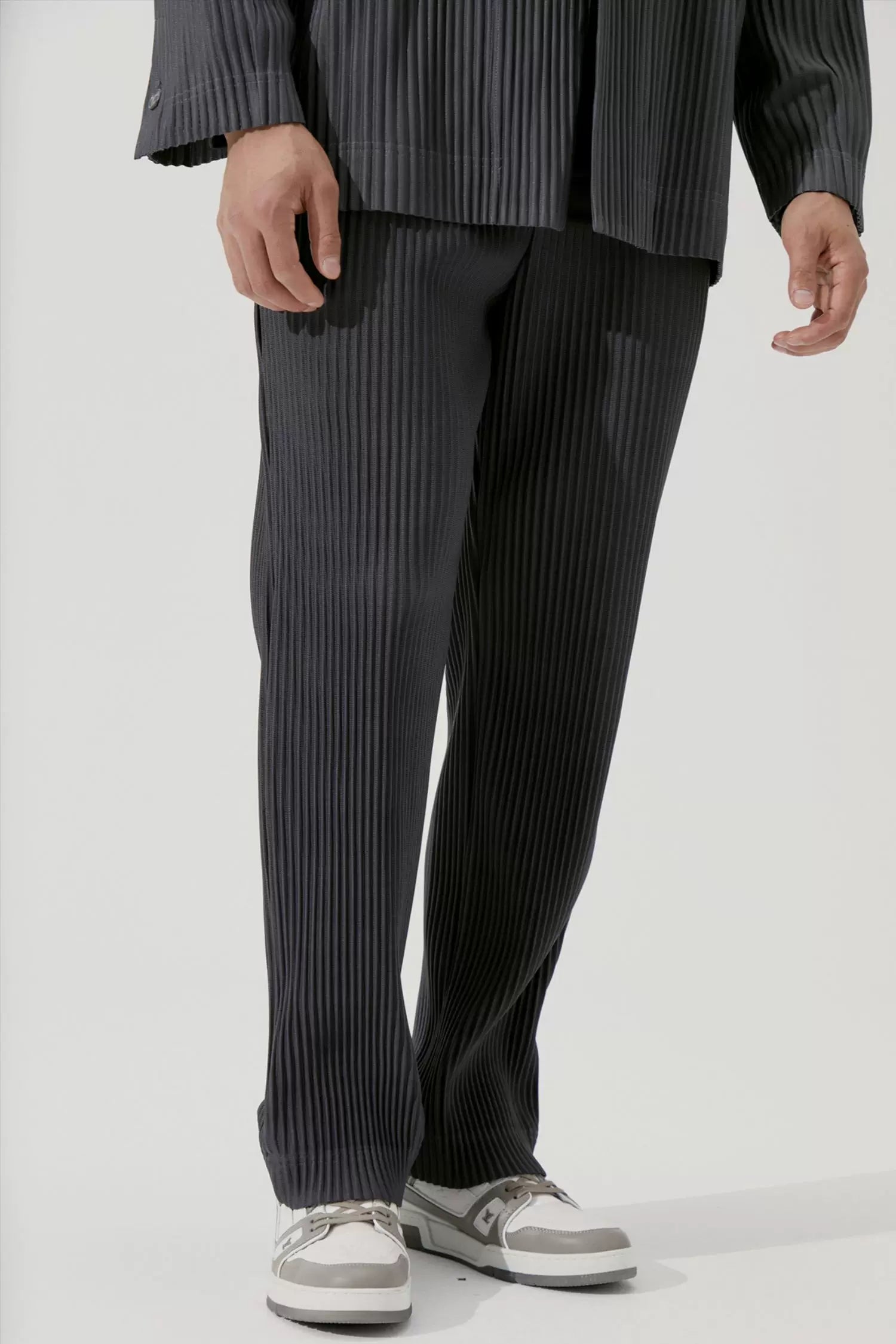 Frostline Pleated Straight-Leg Trousers