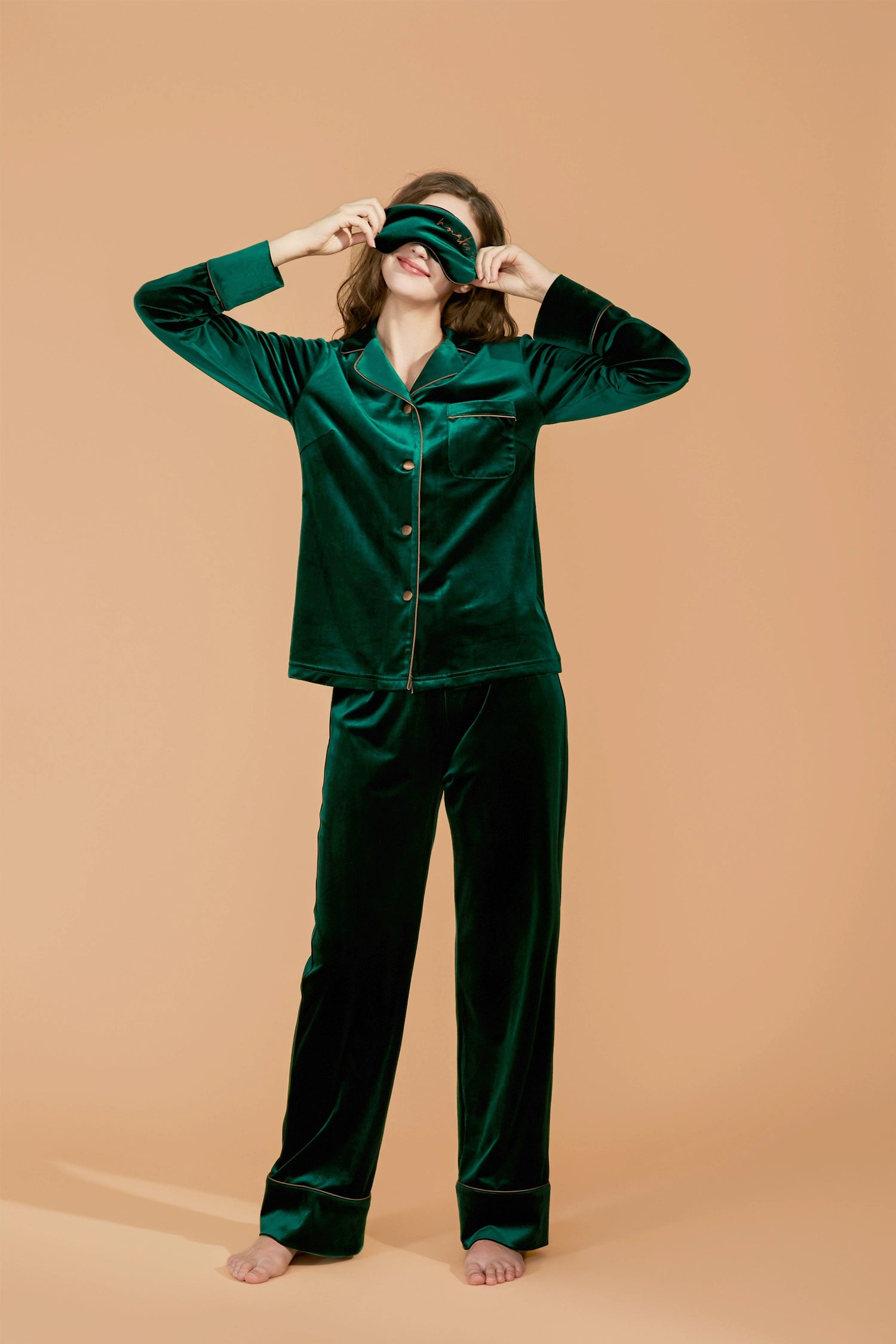Thickened Velvet Long-Sleeve Loungewear Set - chiclara