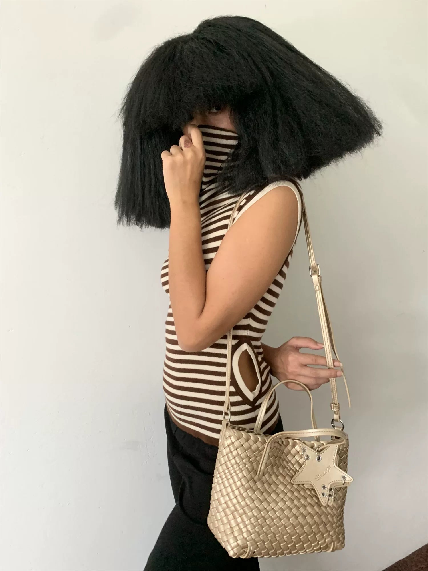 Mini Woven Star Shoulder Bag - view 2