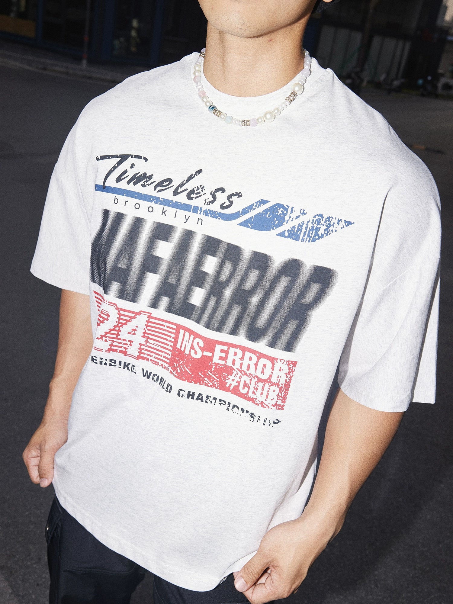 Light Grey Graphic Streetwear T-Shirt