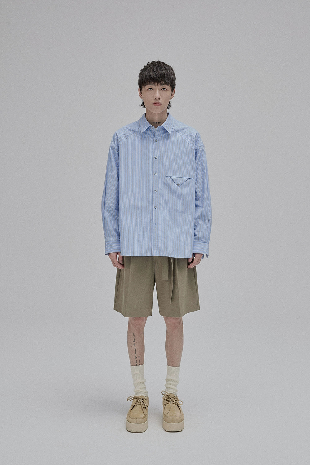 Camisa de gran tamaño de rayas azules/blancas