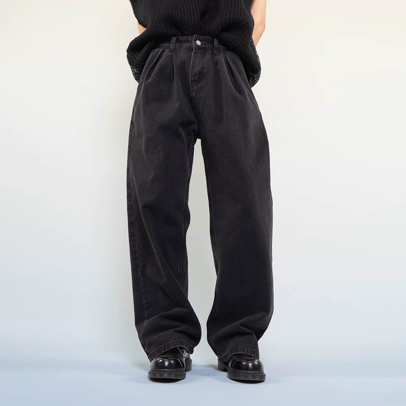 Cloudwash Pleated Barrel-Leg Jeans