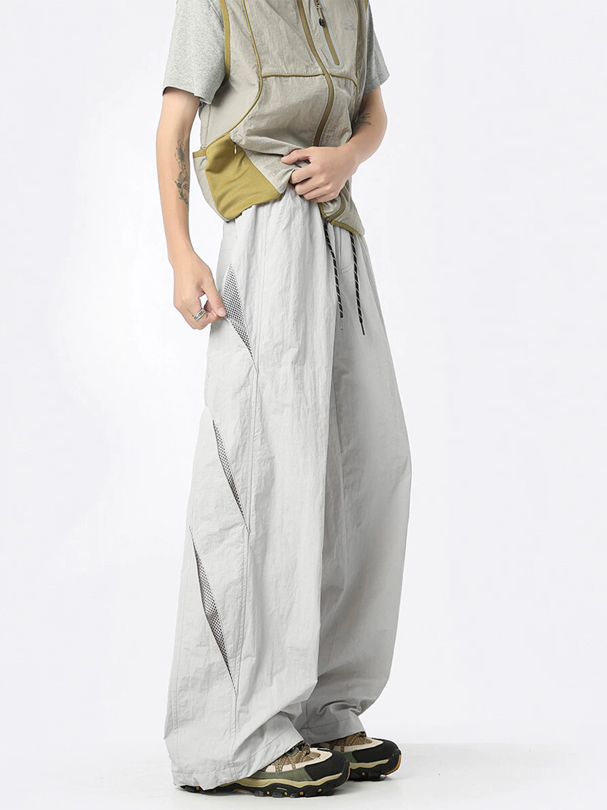 Gale Vent Nylon Balloon Pants