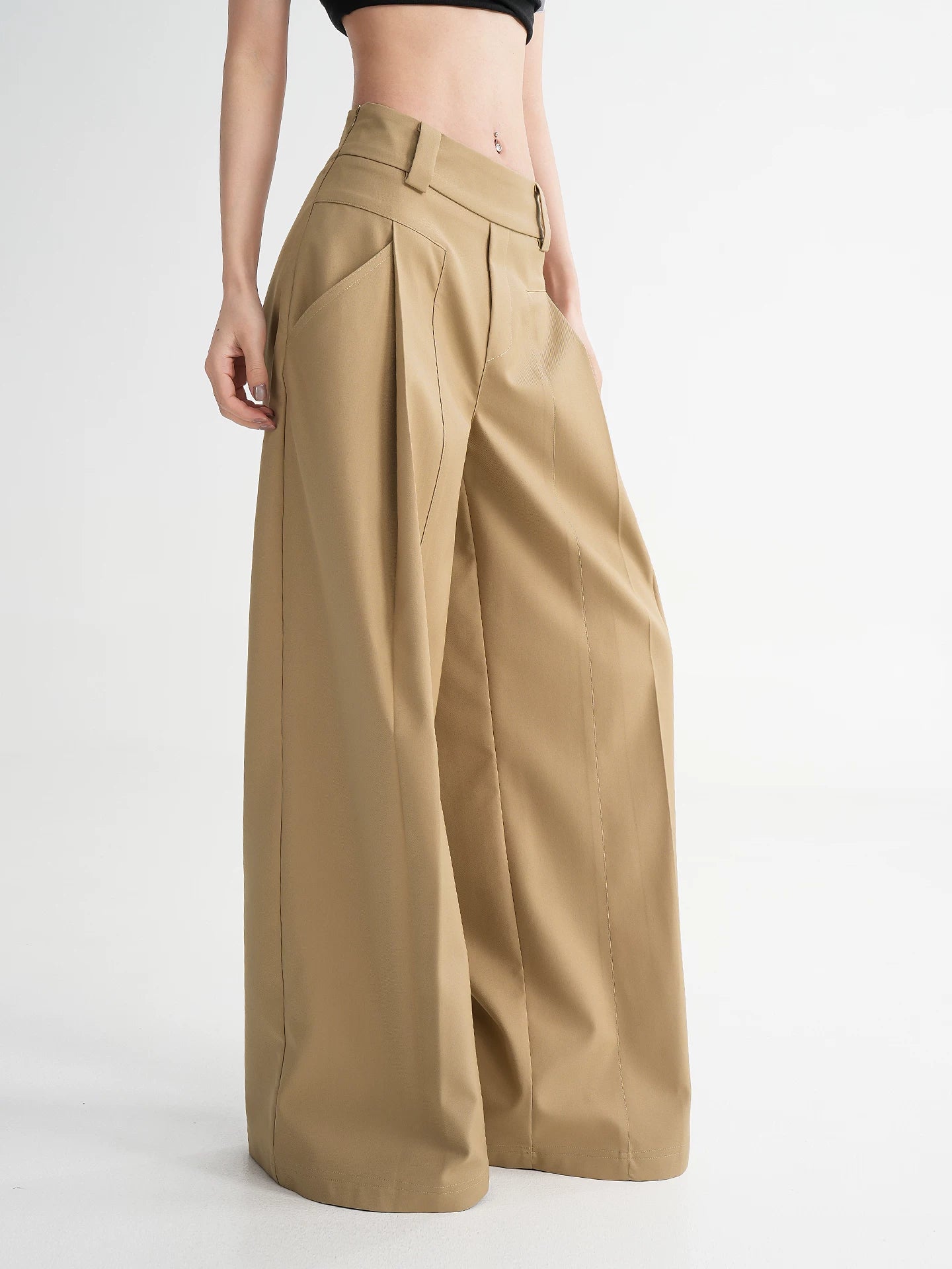 Aura High-Rise Tailored Pants